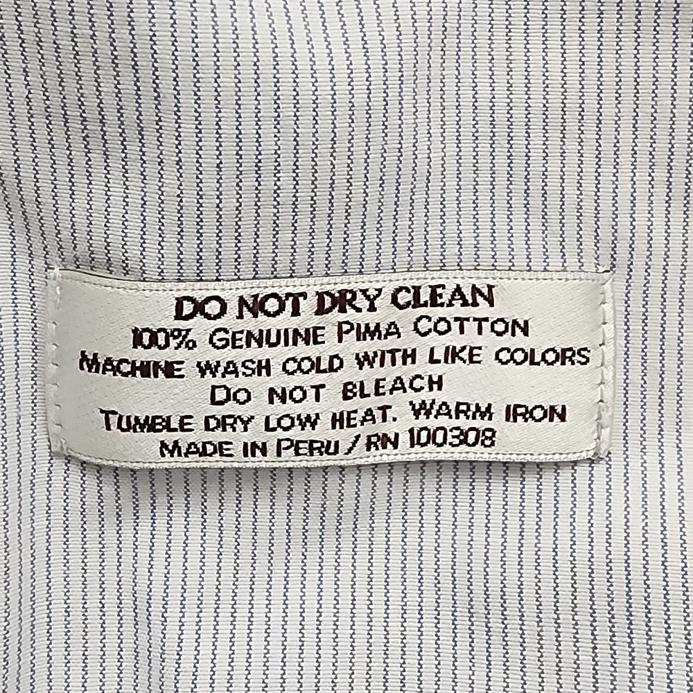 Peter Millar 100% Pima Cotton Cream Colored Casual Flat Front Shorts. 35